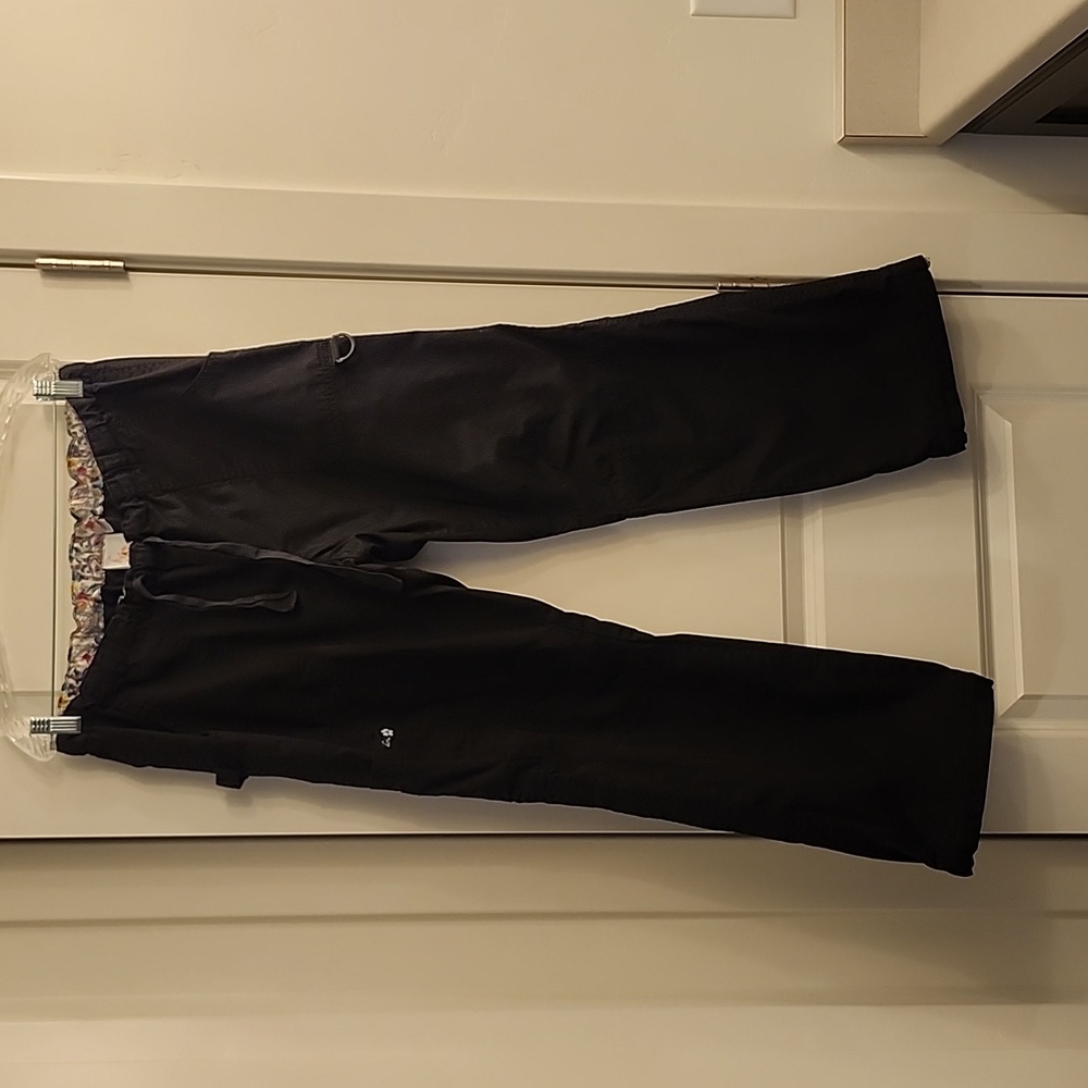 Kio Black Lindsey style women's scrub pants